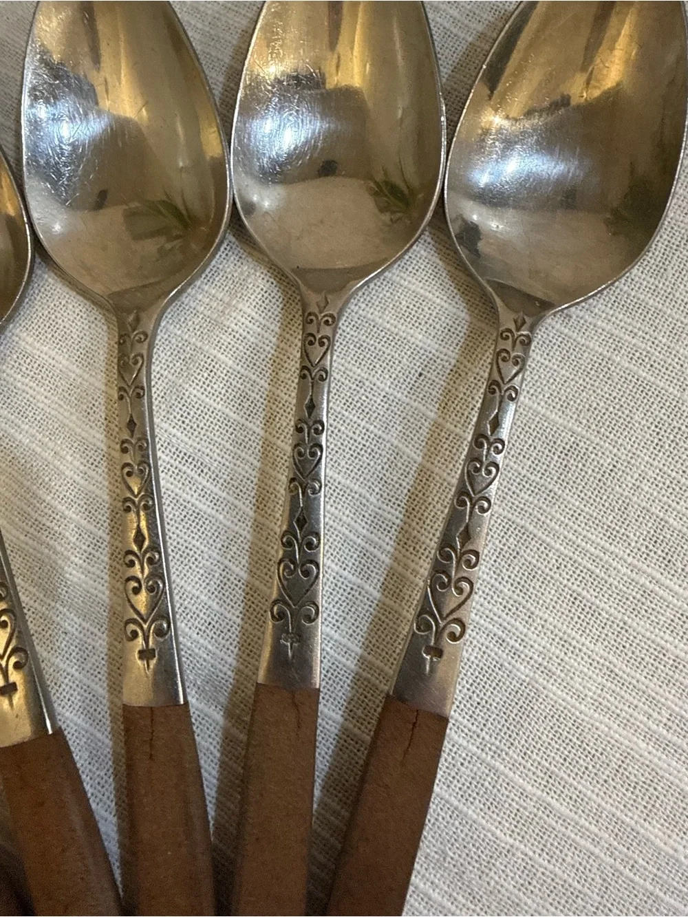 Interpur Japan MCM Stainless INR2 Dinner Spoons Hearts Wood Handles Set of 6
